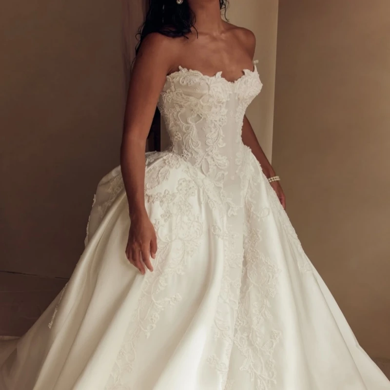 Luxury Ivory Dubai Arabic Mermaid Wedding Dresses A-Line Applique Lace Beading Tull Court Train Wedding Dress Bridal Gowns