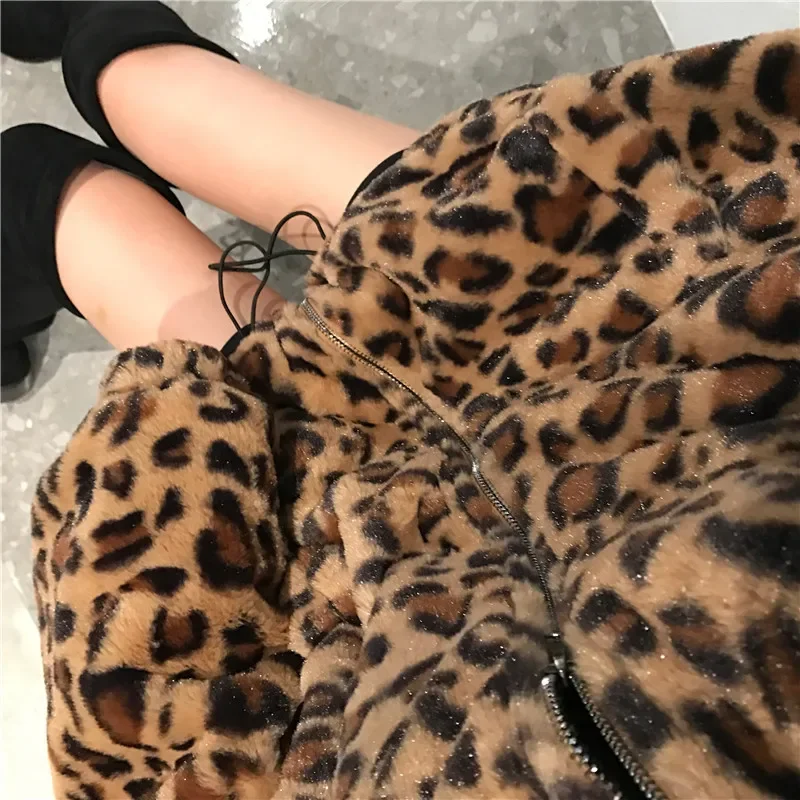 Winter Casual Mink Furry Leopard Coat Women Fashion Faux Fur Loose Oversize Quilted Coat Plush Zipper Fleece Cotton Jackets