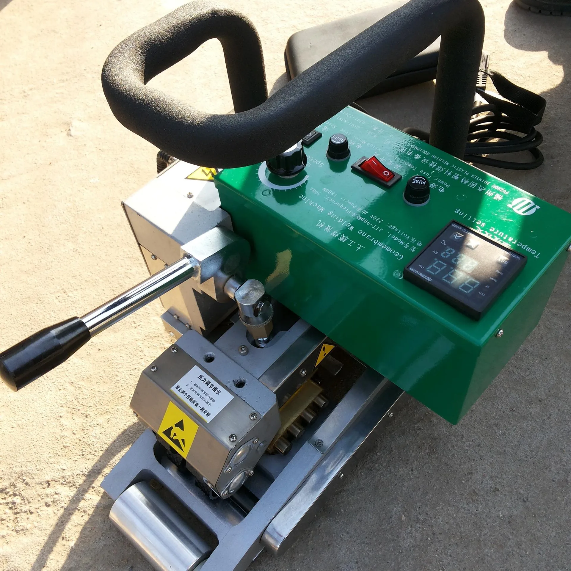 Geomembraan lasmachine Plastic lasmachine 220V Plastic hetelucht extrusie lasser Prijs