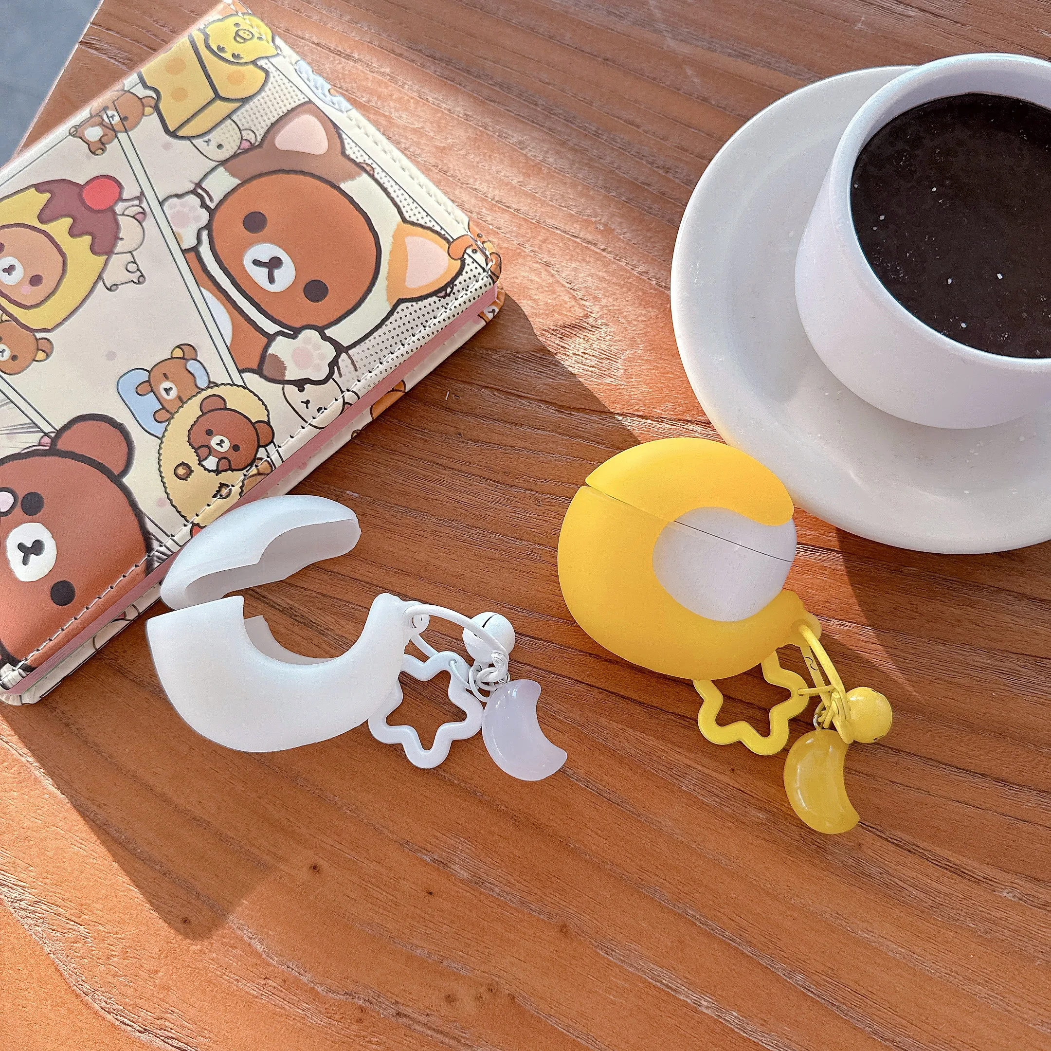 

Креативный светящийся чехол в форме луны для Apple Airpods 1, 2, 3, 4 Pro 2, чехол для беспроводных наушников, зарядное устройство для Airpods Pro 3