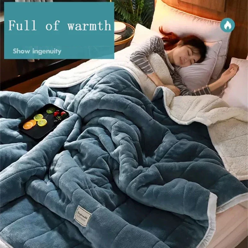 Coral Fleece Autumn Winter Warm Blankets for Bed 3 Layers Thicken Flannel Blanket Quilt Soft Comfortable Warmth Quilts Washable