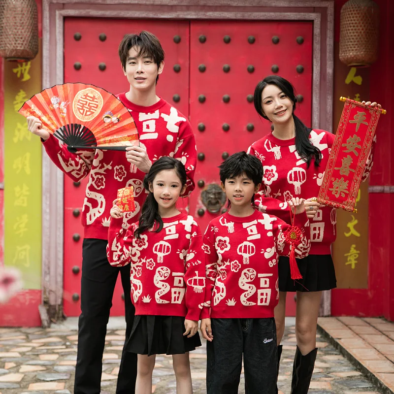 2026 Red Family Matching Sweaters Thickened Winter Autumn Cozy Knitwear for Parents and Kids, New Year Celebration Outfit