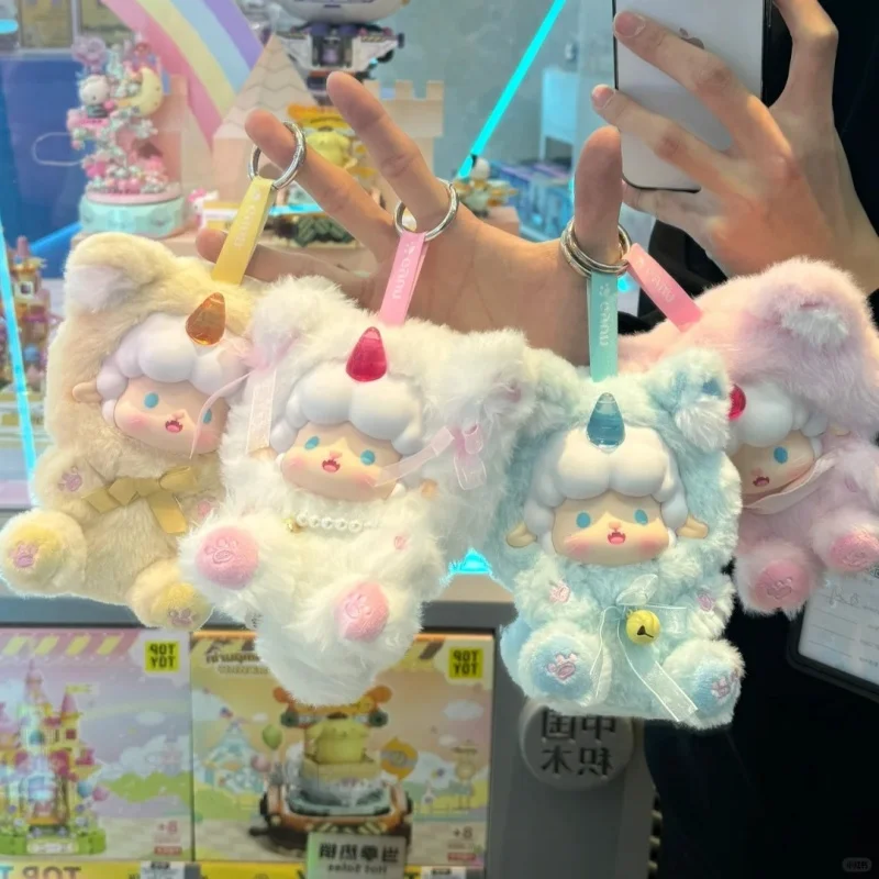 

Genuine Gyun Candy Land Series Blind Box Gyun Vinyl Plush Pendant Doll Room Decoration Mystery Box Toy Sheep Mascot Doll Gift