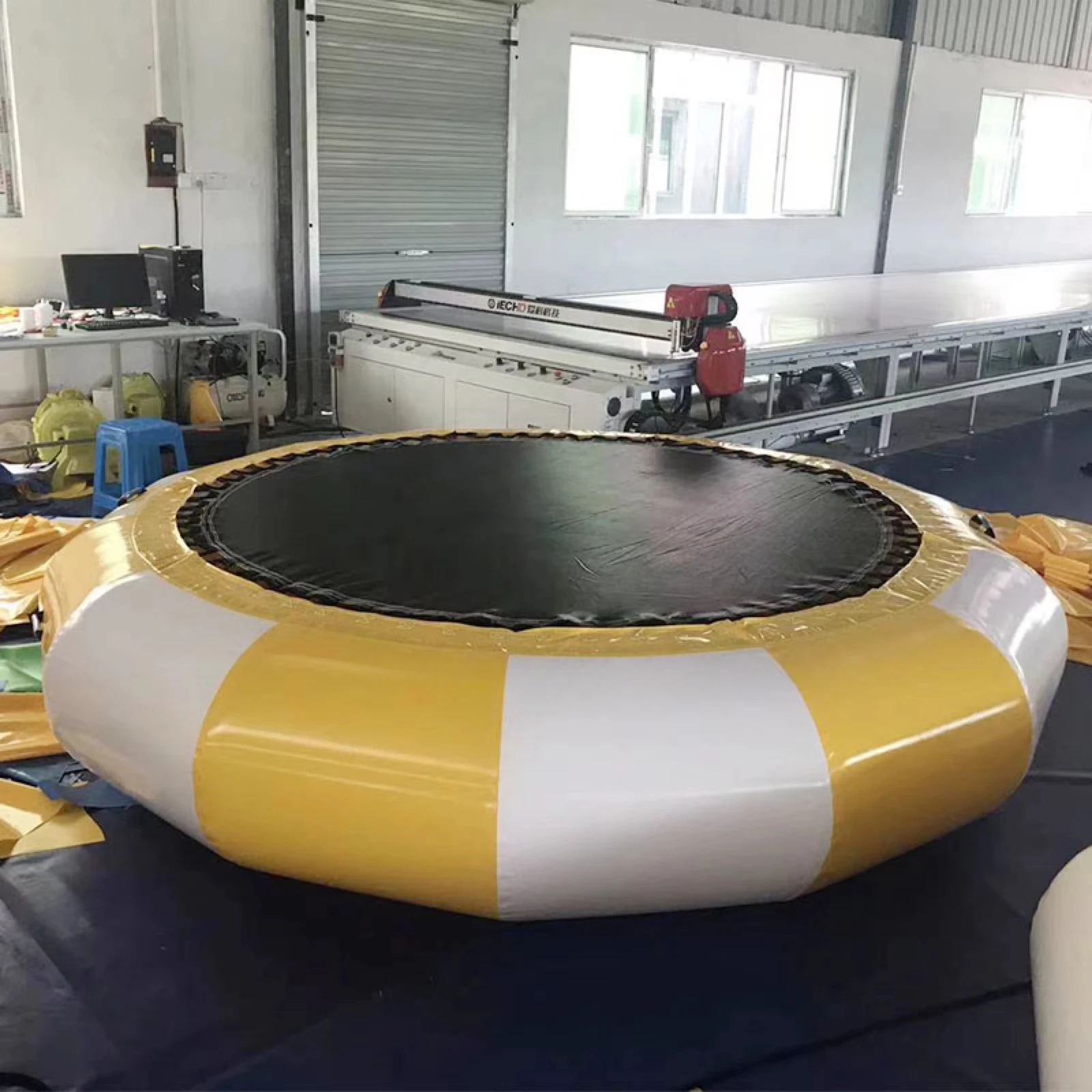 

Amusement Park Inflatable Jumping Bouncer Water Trampolines for Sale
