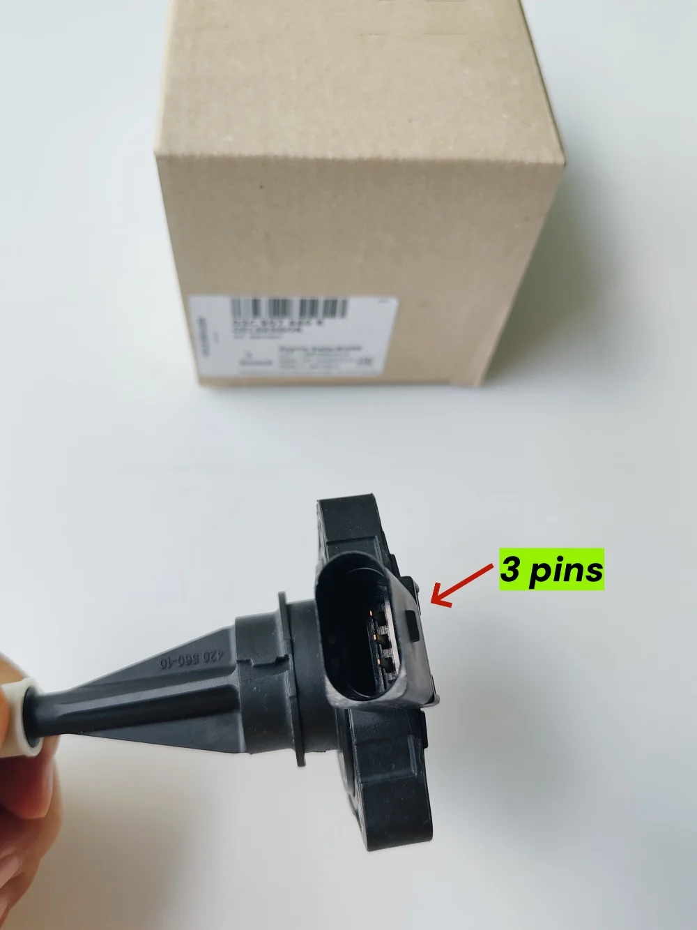 Genuine 03C907660R 03C907660S OEM Oil Level Sensor For VW Passat CC 3.6L Touareg 3.0 2012-2018 For Audi Q5 3.0L 2013 2014-2017