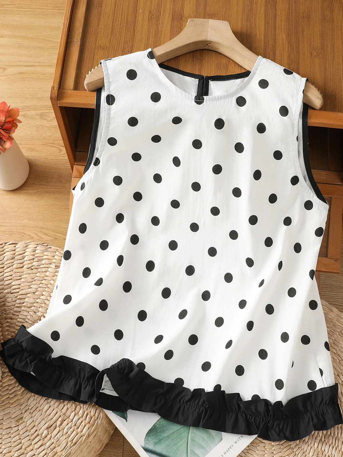 

Summer New Sle Women's Cotton Linen Svel Vest Faionable Age-Defng Polka Dot Splicing Design Casual irt