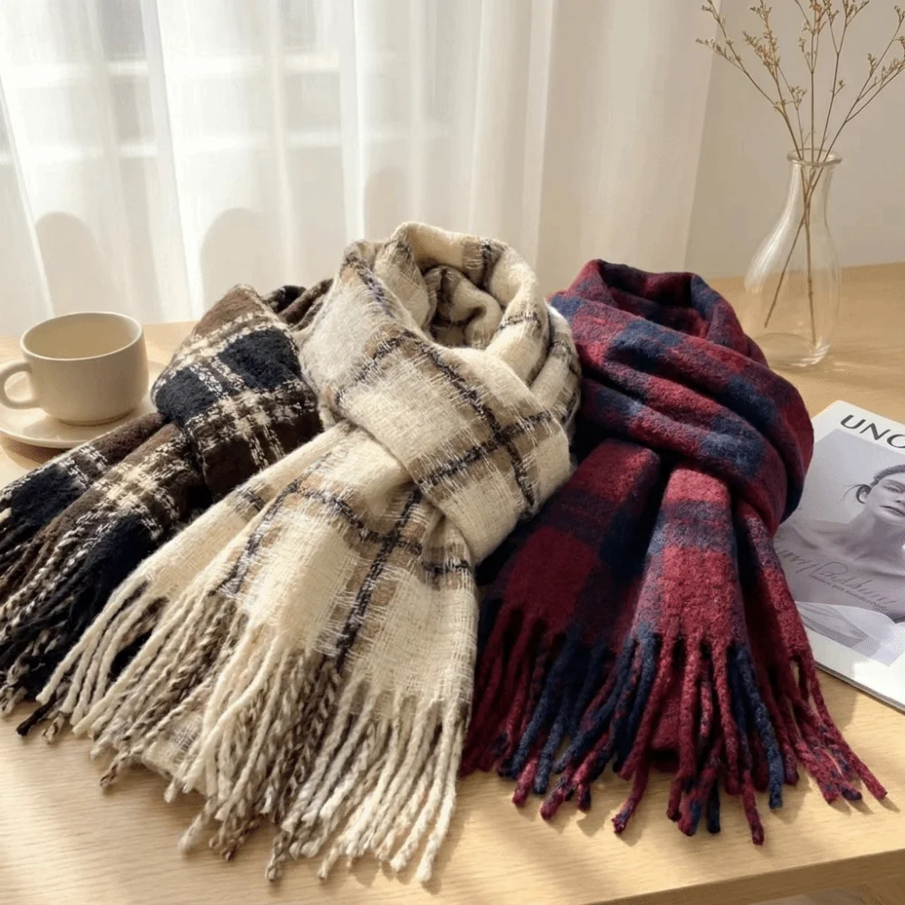 New Faux Cashmere Women's Scarf Plaid Pattern Thickened Neck Warmer Elegant High Grade Fashion Shawl Fall Winter Wear