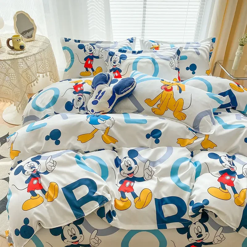 Stitch Chip Dale Donald duck Mickey Pooh Bear Tigger Fun and Creative Cartoon Pattern Bed Sheet and Quilt Cover Three-piece Set