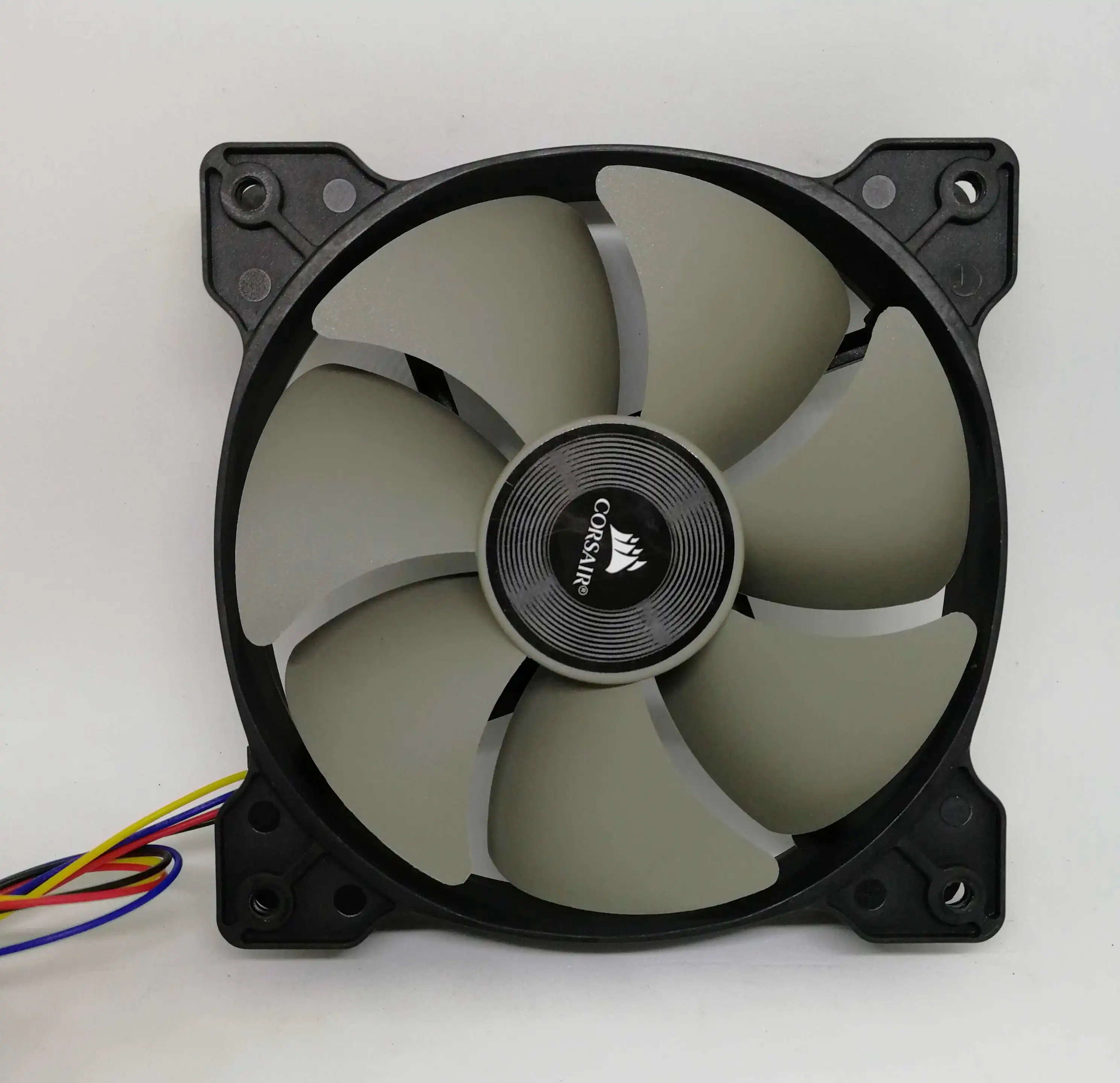 

Nr120l 12cm Ultra-Quiet 4-Pin 120mm DC 12V PWM Speed Control Case Cooling Fan