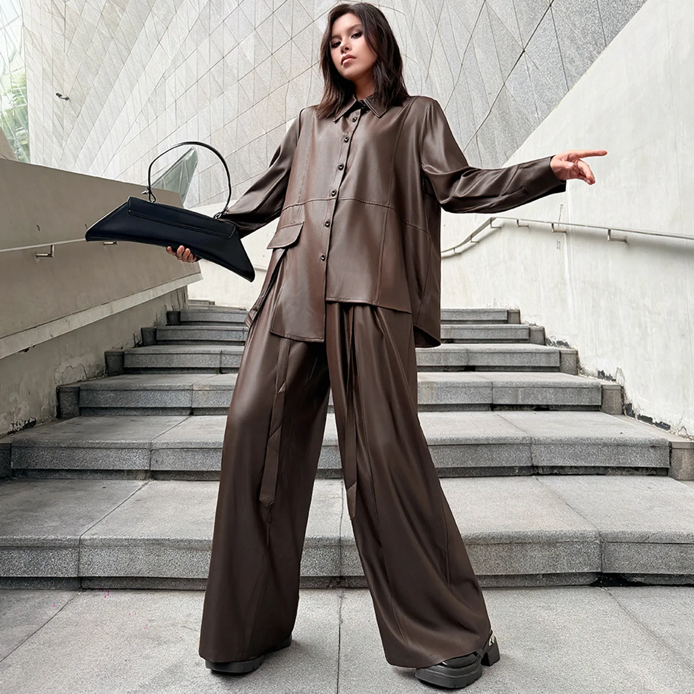

Retro Style Women's Suit Shirt And Wide Leg Pants Fashionable Two-Piece Set Spring 2026 Trendy Streetwear Casual Sportswear