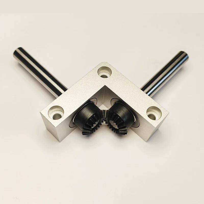 90 Degree Right Angle Gearbox 1:1 Ratio with 8mm/10mm Shaft,Mini Bevel Gear Transmission Box for RC Models DIY Machinery