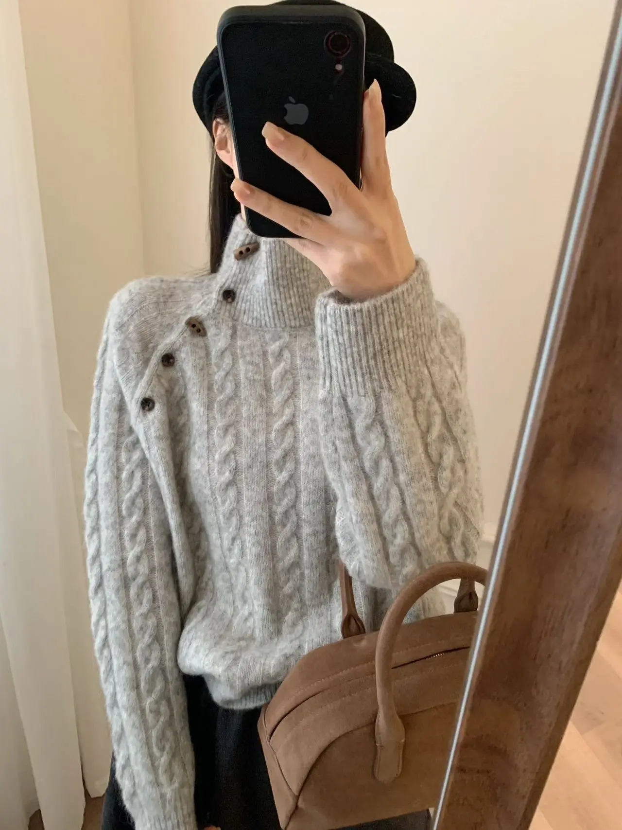 

Мягкий вязаный топ с высоким воротником и узором косы для женщин, новинка весенней коллекции, модель Morning Bell Evening Song