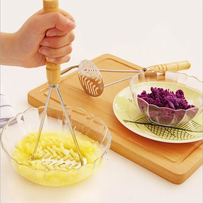 Wooden Handle Stainless Steel Potato Masher with Broad Mashing Plate Mashed Potatoes Making Tools Fruit Vegetable Press Crusher