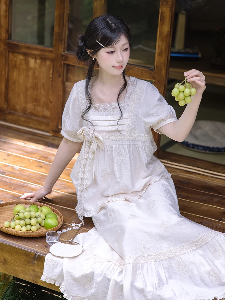 

Комплект женской одежды Chuan Dai Time: Летний национальный костюм Ханьфу из белого сандалового дерева с вышивкой и кружевом в лесном стиле