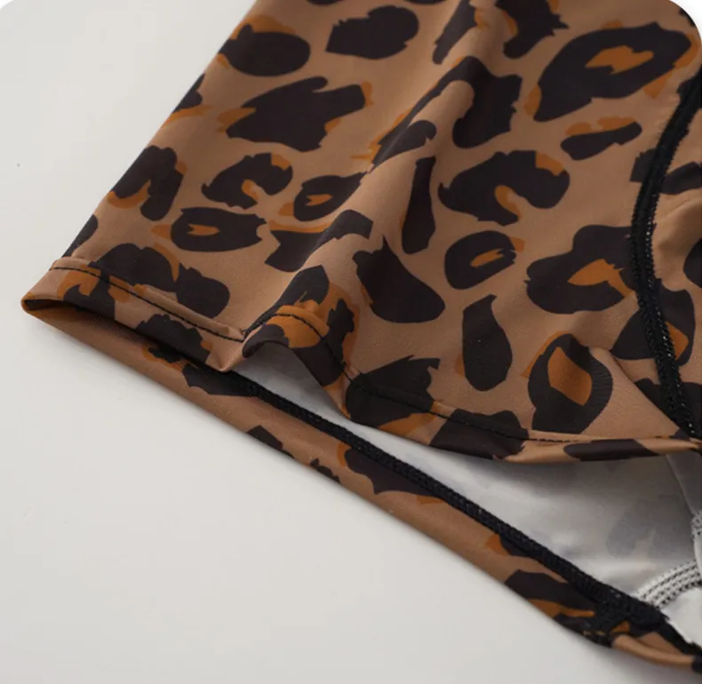 BOWEYLUN Men's Leopard Print Boxer Briefs Comfortable Breathable Mid-Waist Antibacterial Underwear Men