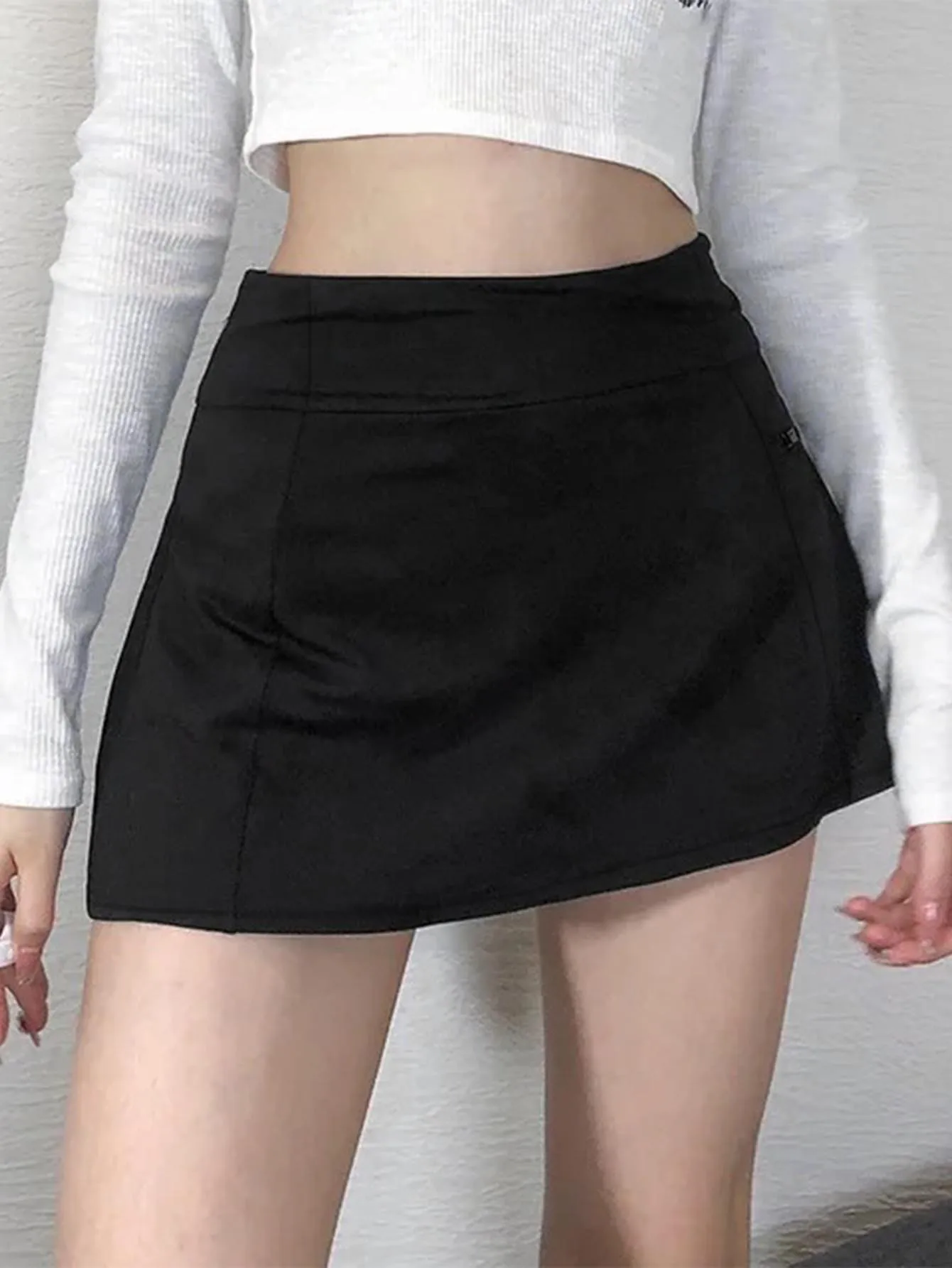 Black High Waist Cargo Mini Skort Side Zipper Decor A Line Y2K Slim Skirt With Liner Shorts