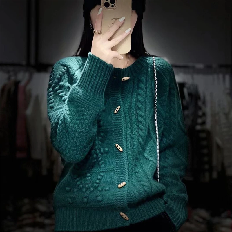 Autumn and winter new cashmere sweater women round neck thick plus size sweater cardigan Horn button loose sweater