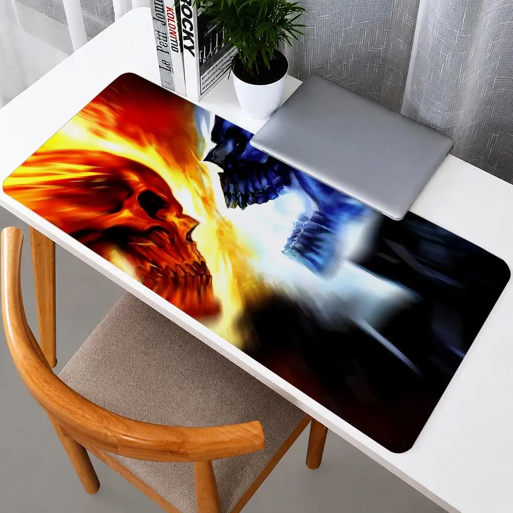 Skull And Flame Art Mouse Pad Large PC Mouse Pad Rubber Base Gaming Desk Mat For Keyboard Gamers Office Accessories