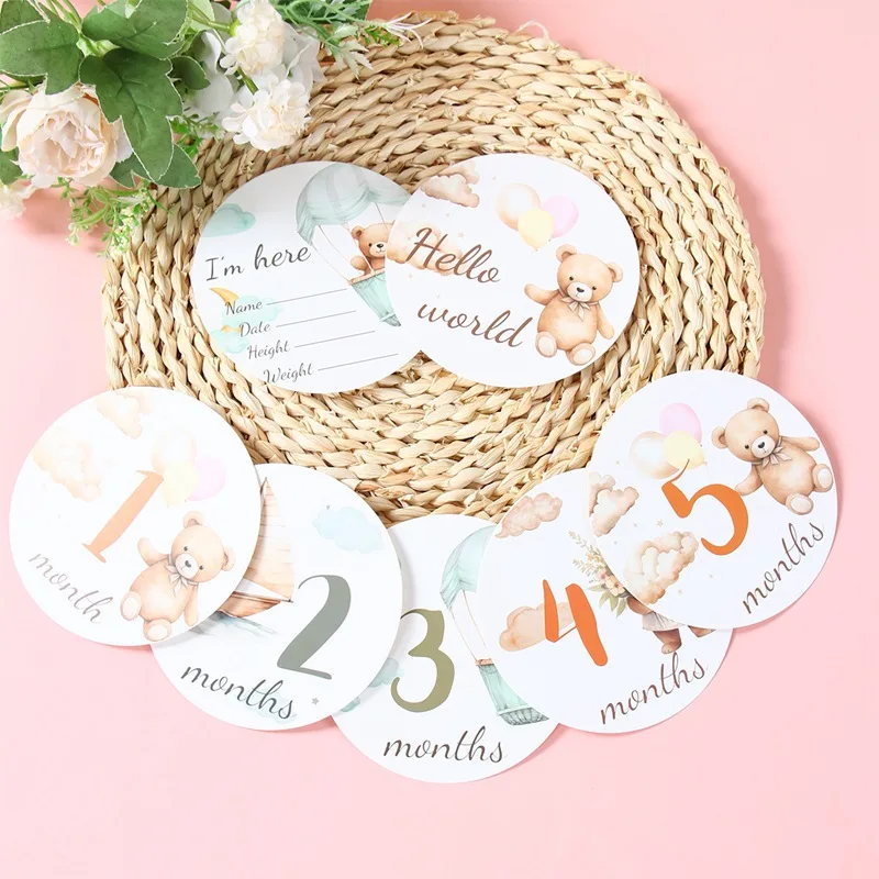 

Cartoon Cardboard Milestone Set, Cute Bear, Elephant, and Cloud Balloon Themed Milestone Cards, 1-12 Month Photo Commemorative Props Round Cards, Single-Sided Design for Recording Growth - a Warm Gift, Photography Props