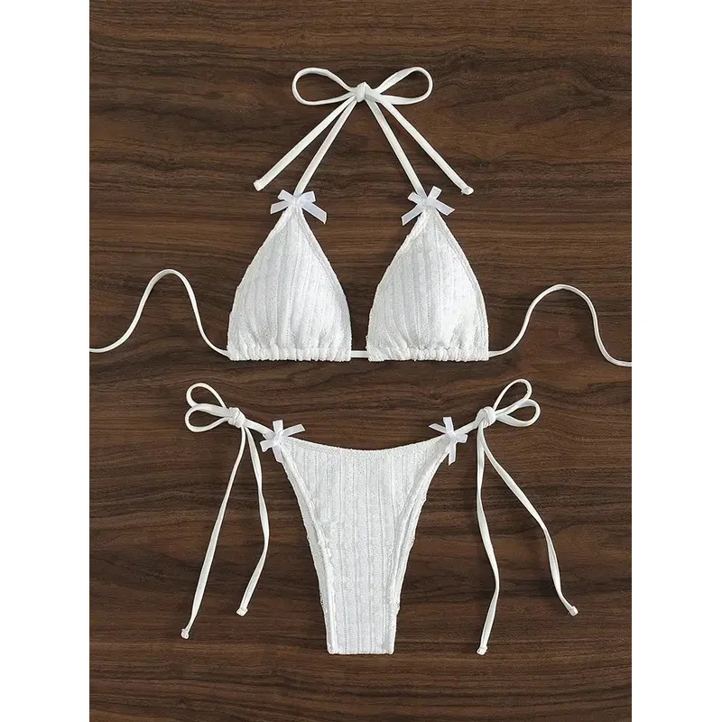 

2025 Новый однотонный белый купальник из 2 предметов, сексуальный купальник с треугольной лямкой и лямкой на шее, комплект бикини с открытой спиной, стринги на шнуровке, купальный костюм, купальный костюм