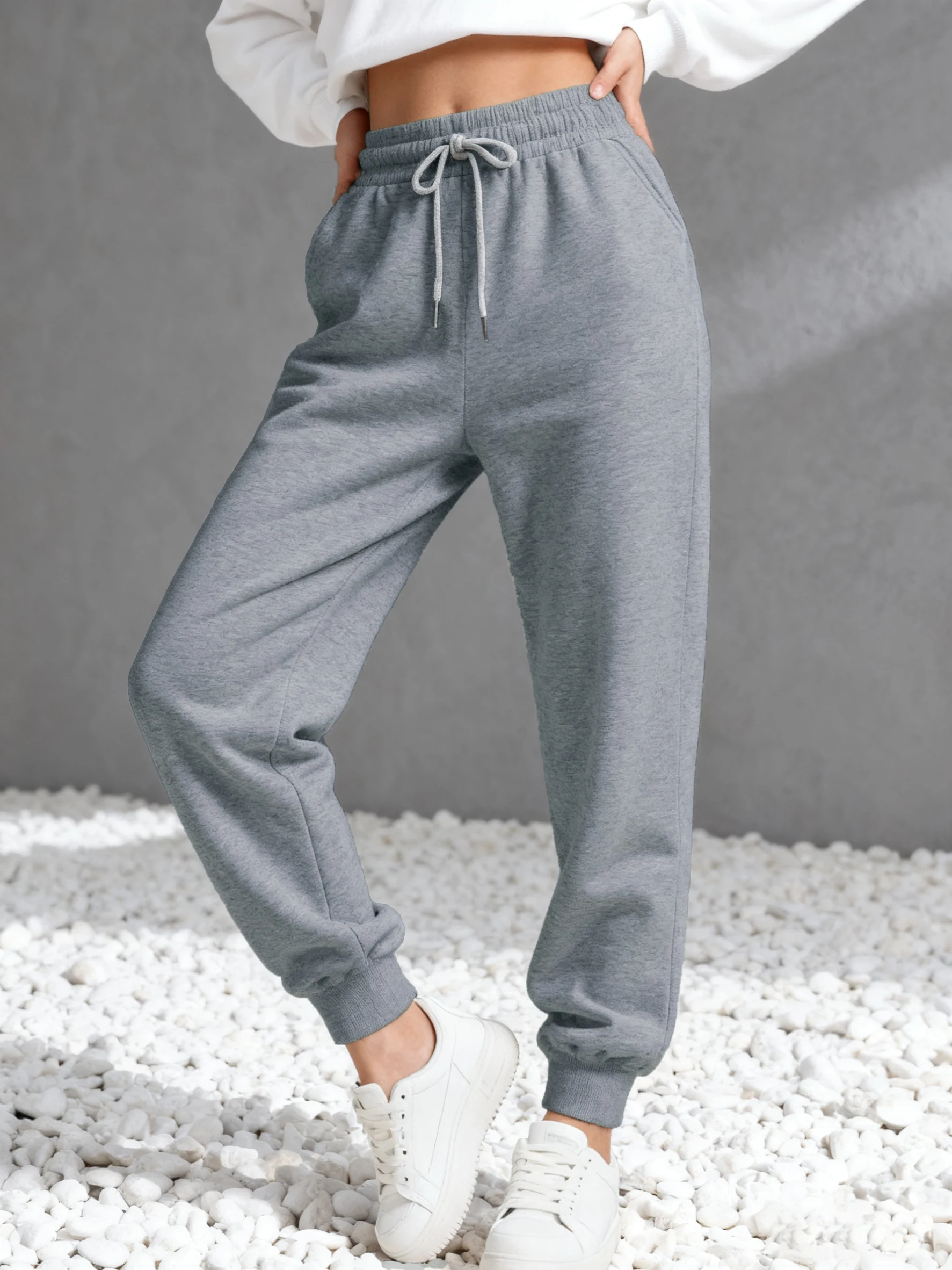 Lässige Damenhose Winter Jogginghose mit Taschen Sportliche Lose Fleece-Jogginghose Basics Elastischer Bund Damenkleidung – Detail 11