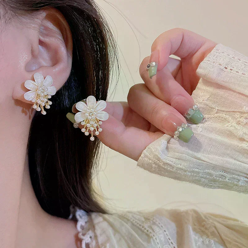 Fashion Flower Pearl Tassel Drop Earrings For Woman Wedding Jewelry Party Accessories