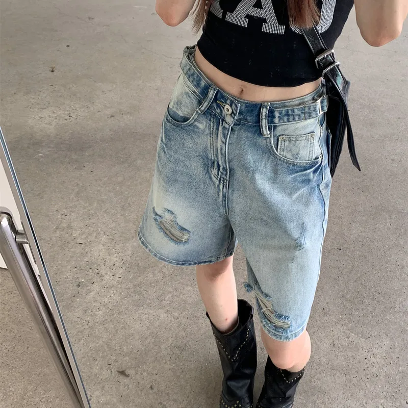 Pantaloncini di jeans dritti al ginocchio con foro vintage allentato casual Donna Pantaloni corti larghi in denim larghi a vita alta moda coreana Mujer