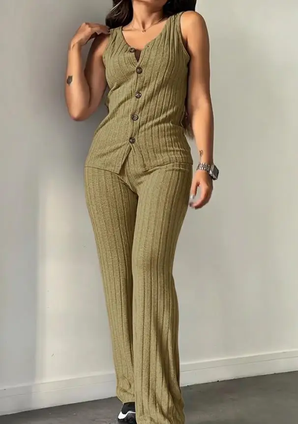 

2-piece V-neck sleeveless button up front vest and elastic waist micro flared pants set for casual ribbed fleece home wear
