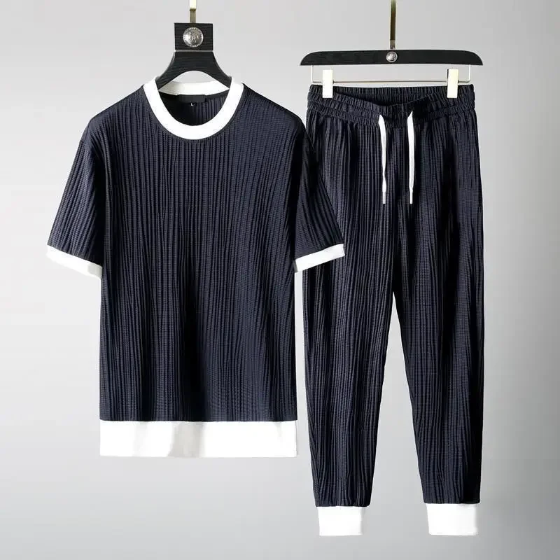 

Summer Casual Suit Men's 2025 New Round Neck Elastic Breathable Pleated Short-sleeved Nine-point Pants Thin One Set
