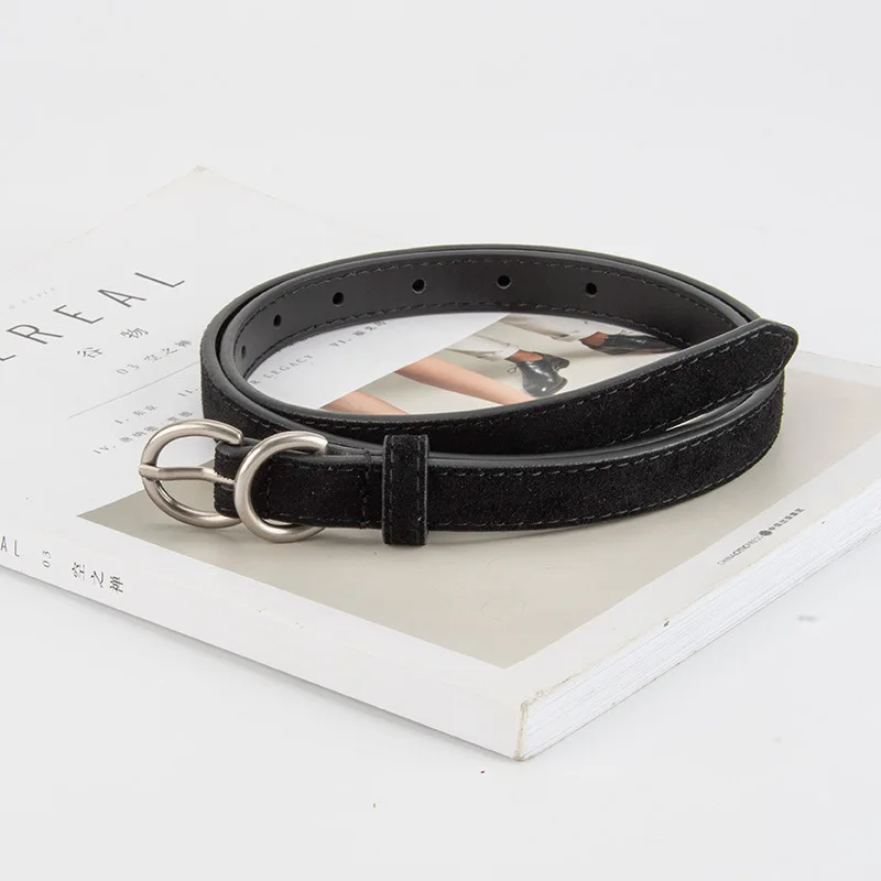 女性のための新しいファッション装飾的な細いベルト、レトロな気質のジーンズベルト、高級本革ベルト