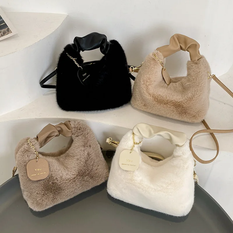 Yumuşak peluş çanta kadın yeni moda omuzdan askili çanta basit Crossbody çanta