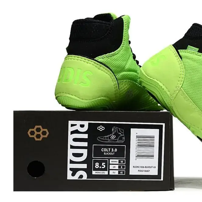 

Designed for durability and slip resistance, breathable comfort. Men's hiking boots, all-round training shoes. New men's wrestli