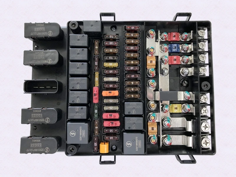 DZ93189712180 SHACMAN CHASSIS CENTRAL Fuse box EDC17 WISE15C