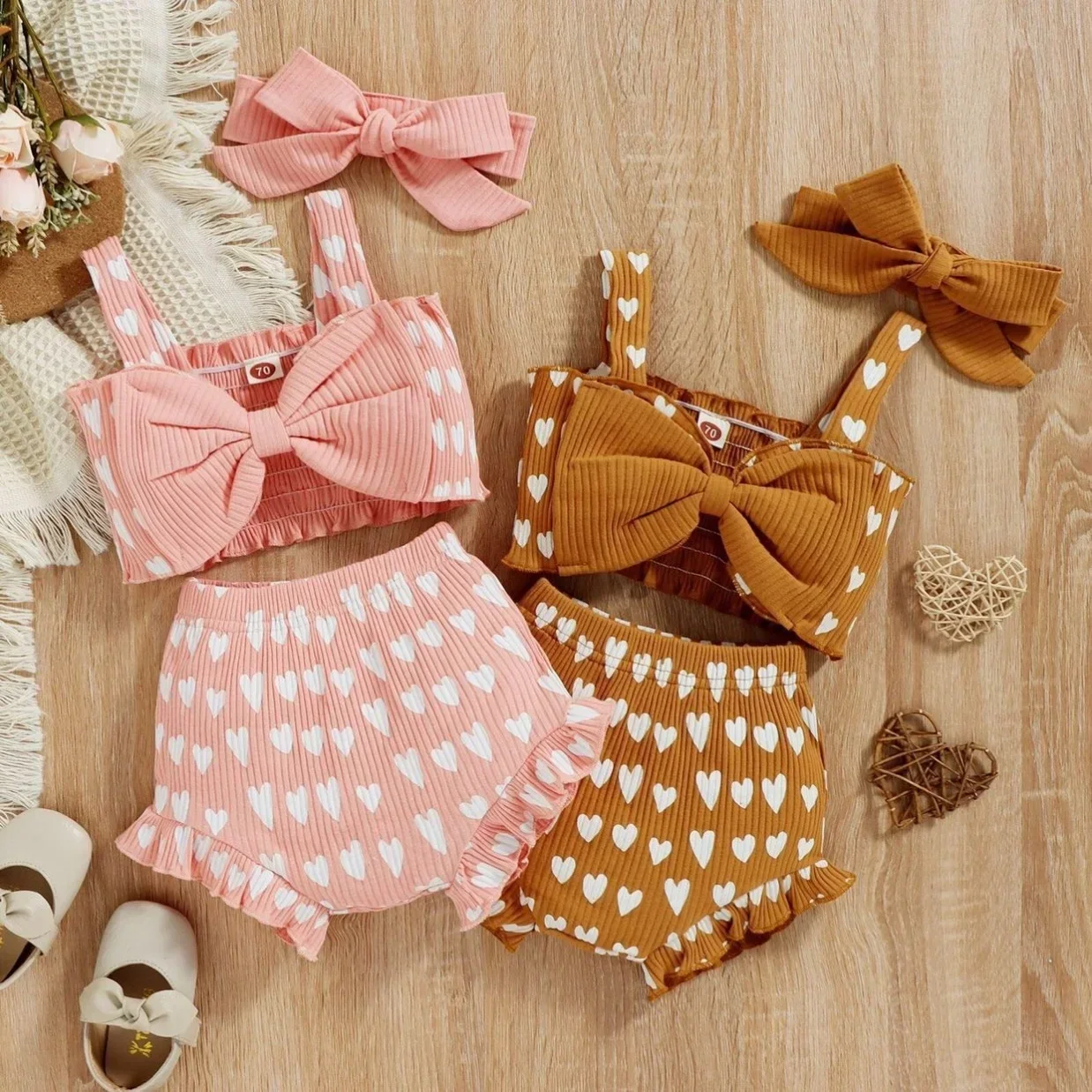 

Baby Love Print Tank Top Shorts Set for Girls 2023 New Summer Dress Baby Big Bow Strap Bread Pants Photography Clothes