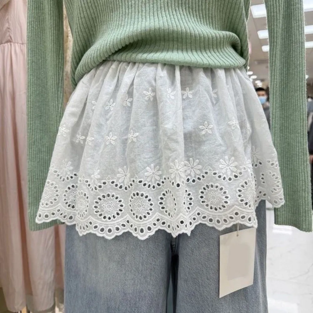 

Fashion Embroidered Flower Lace Mini Skirt Harajuku Casual Layering Skirt Y2K Streetwear Butt Curtain Jeans Decoration