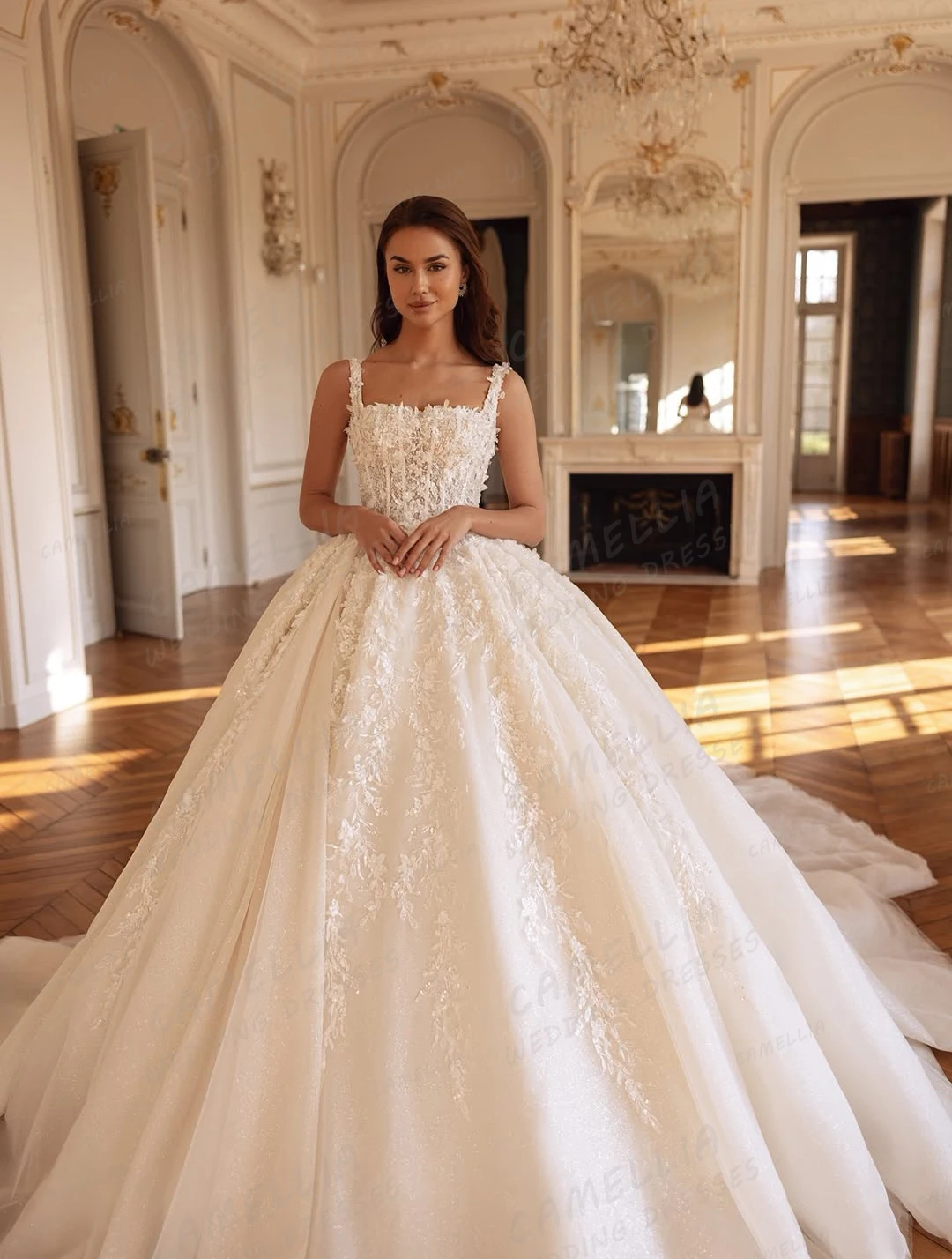 Charming Square Collar Wedding Dresses Women's Sexy A Line Sleeveless Appliques Bridal Gowns Tulle Vestidos De Novia Customized