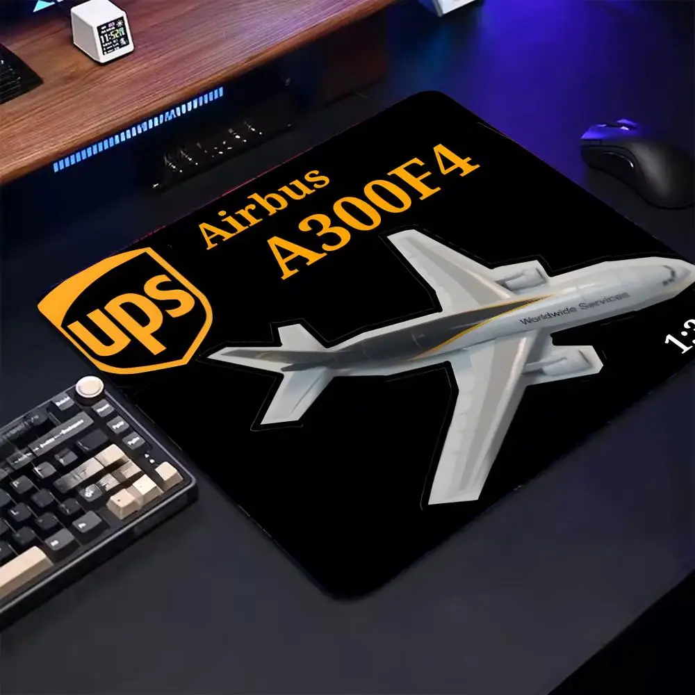 UPS-United Parcel Service Mouse Pad Cartoon rubber Small mouse pad desktop computer office keyboard e-sports ROGs game