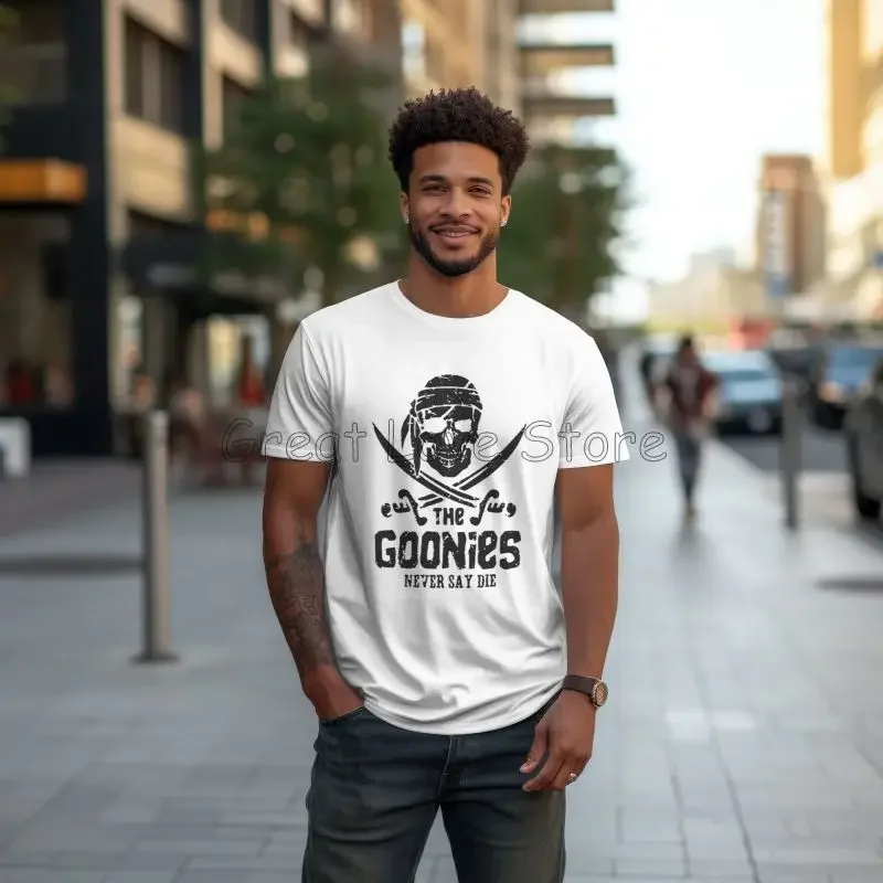 مخصص Goonies لا تقل يموت تي شيرت مطبوع الرجال القطن قصير الأكمام الجرافيك تي شيرت الصيف عادية كبيرة الحجم تيز القمم الشارع الشهير