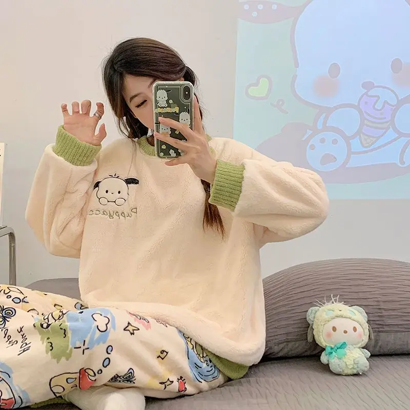 New kawaii Hello Kitty Kuromi My melody Pochacco Snoopy pajamas winter plus velvet warm and cute long-sleeved home clothes set