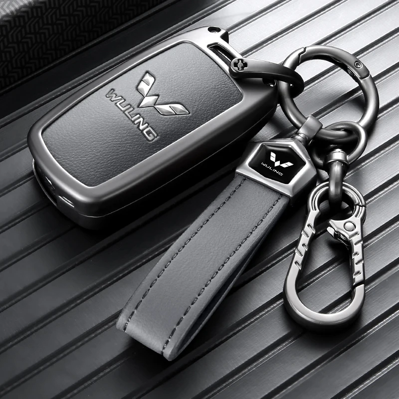 Exquisite Zinc Alloy Car Key Case for Wuling Hongguang S, Anti‑Collision Dustproof Key Fob Protector with Practical Key Bag