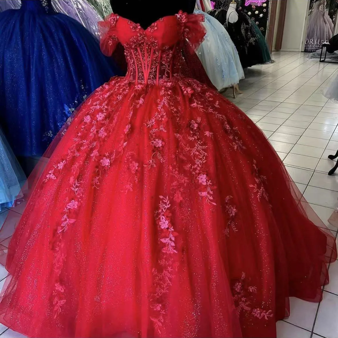 Princess Sparkling Red Quinceanera Dresses Ball Gown Lace Appliques Sweet 16 Birthday Vestidos De 15 Años Birthday Party Dress