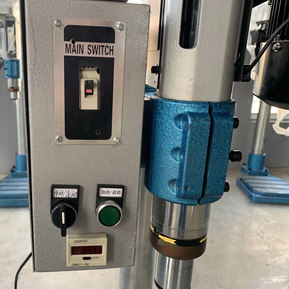 رائجة البيع رأس الحفر الهوائي الصغير التحكم الكهربائي رأس الحفر تغذية الهواء آلة الحفر الأوتوماتيكية