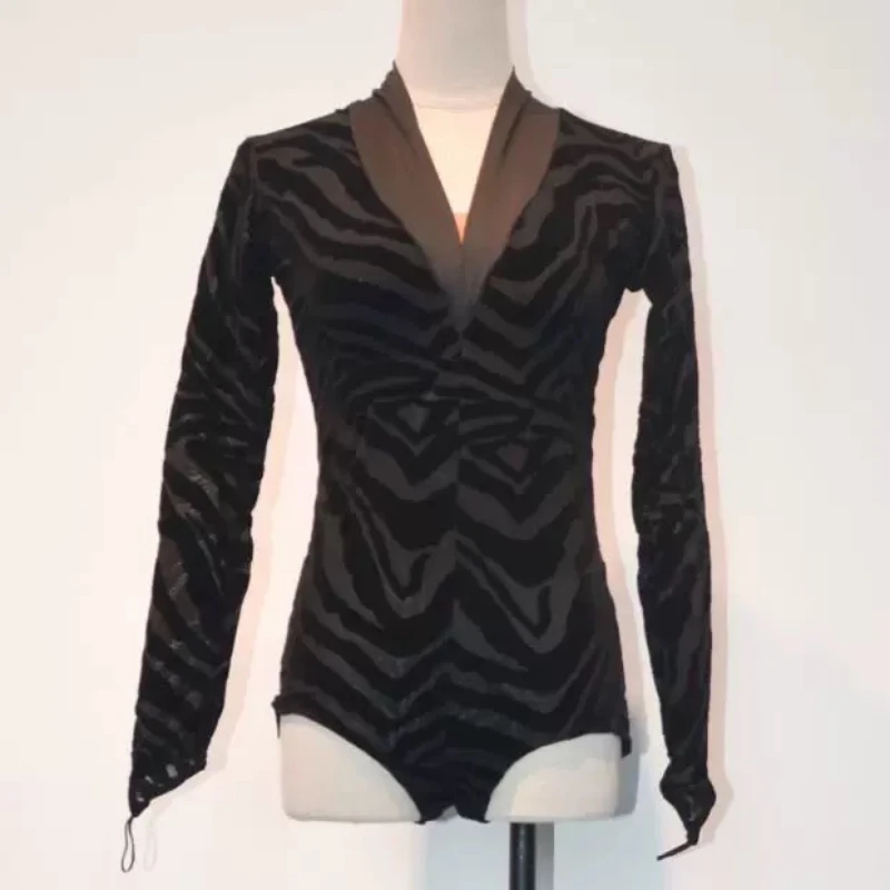 Abito da ballo per adulti, standard, di alta qualità, nero, elegante, per danza latina, ballo liscio, valzer, flamenco