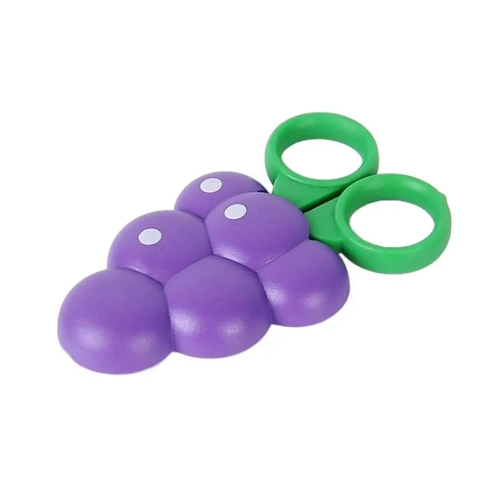 4 Stuks Magnetische Cartoon Fruit Schaar Druif Kinderen Mini Pocket Schaar Koelkast Sticker Wortel Vorm Veilig Mini Schaar