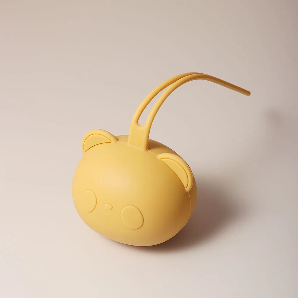 New arrival Hot Sell thick panda bear Shape Baby Pacifier Case Holder Silicone Nipple Cover for infant