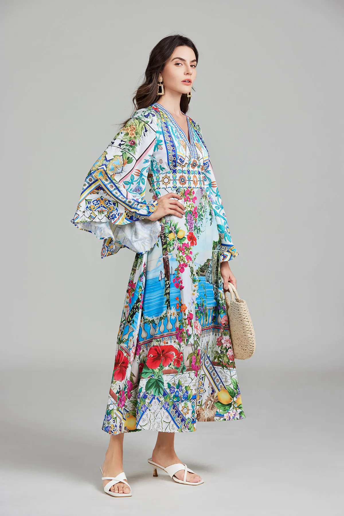 New Autumn Runway Gorgeous Flower Holiday Maxi Clothes Women\'s V Neck Flare Sleeve High Waist Flower Print Boho Long Dress
