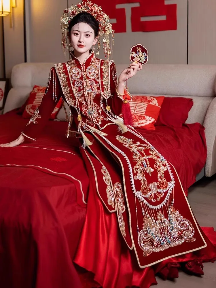 New heavy-duty velvet wedding dress large-sized Chinese-style for brides