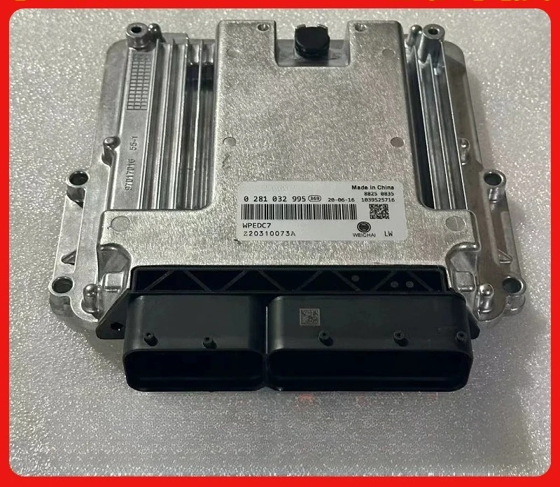 Applicable to Shaanxi Automobile For De long K3000 Wei chai engine ECU computer version electronic control unit auto parts