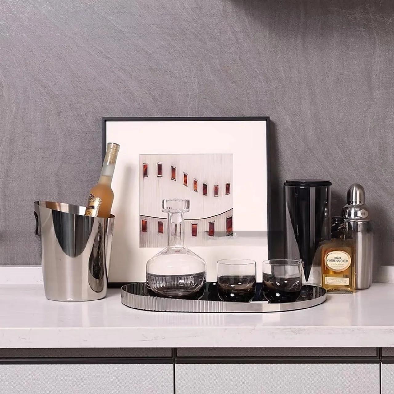 Nordic light luxury sales office model room kitchen high-end tableware wine ware soft decoration ornament