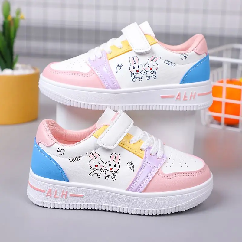 

Spring Fall 2026 New Girls Soft Sole Sneakers with Cute Bunny Design Kids Sports Shoes for School Lightweight Comfortable